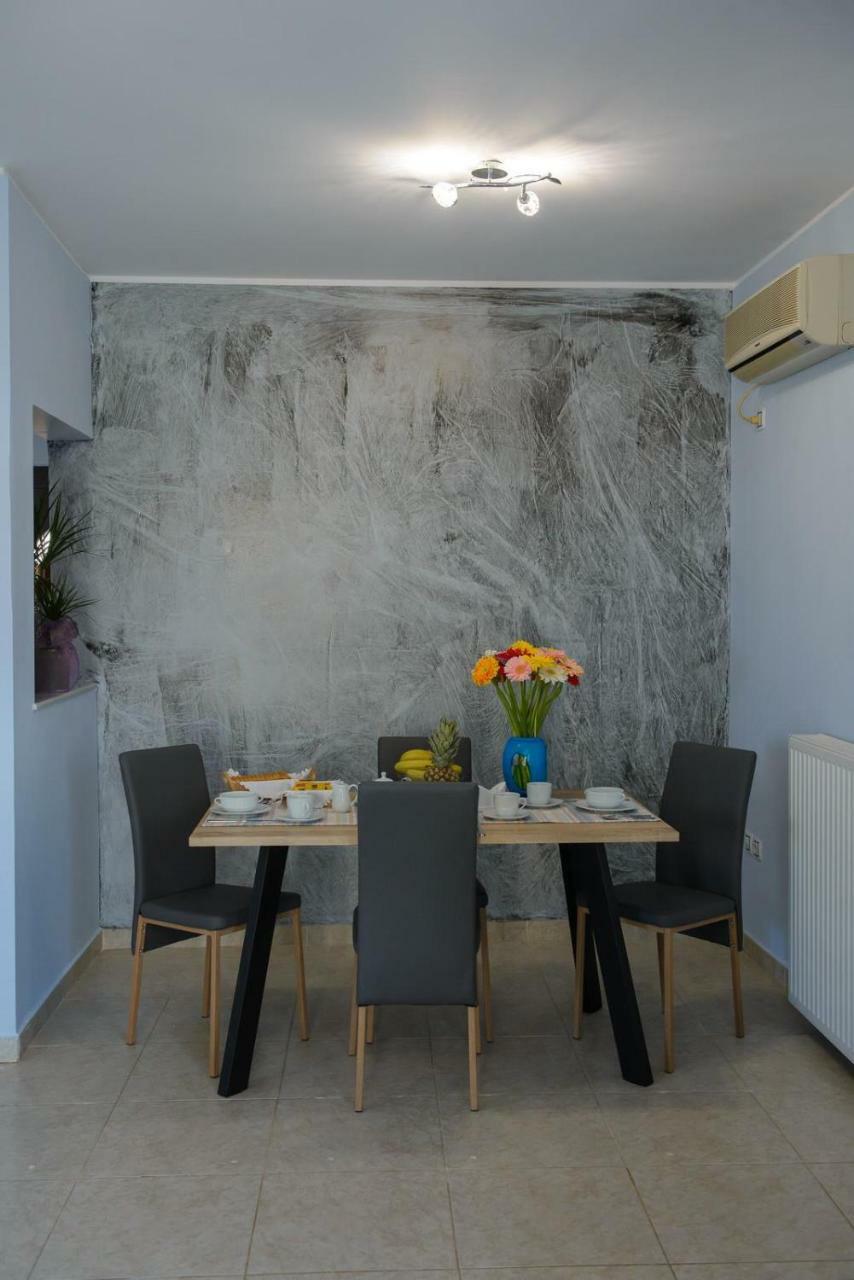 Filoxenia Apartment Artemida  Exterior photo