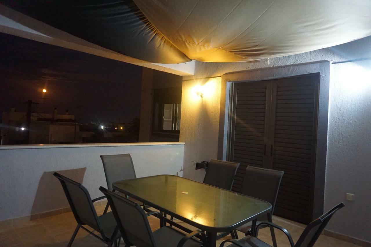 Filoxenia Apartment Artemida  Exterior photo